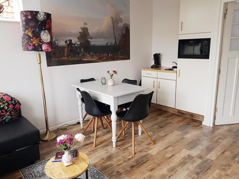 B&B De Admiraal Texel Oudeschild Eksteriør billede